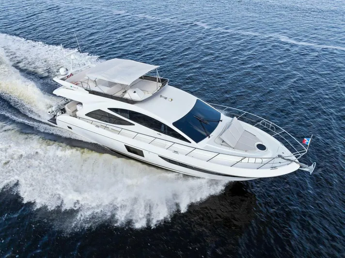 Wanderlust Yacht Photos Pics 