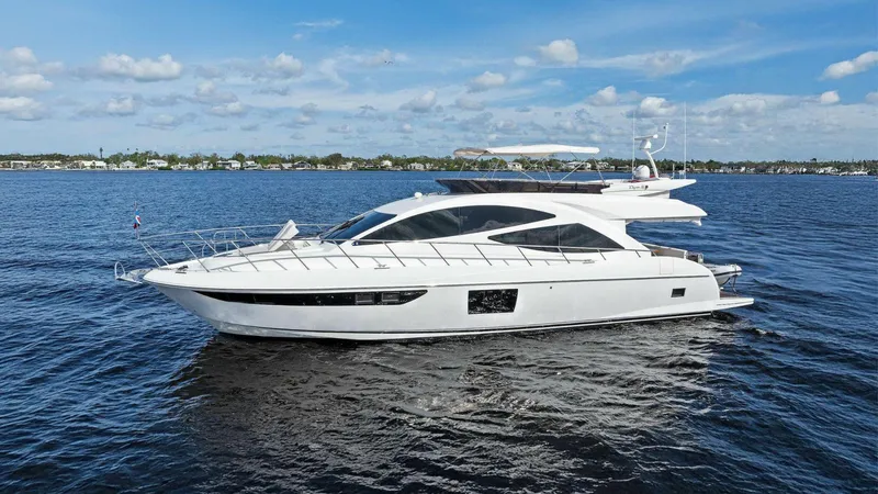 Wanderlust Yacht Photos Pics 2015 Dyna 60 Motor Yacht 'Wanderlust'