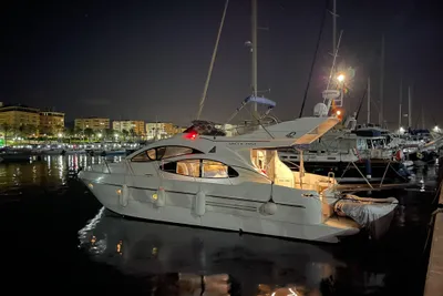 1999 Azimut 42 Fly