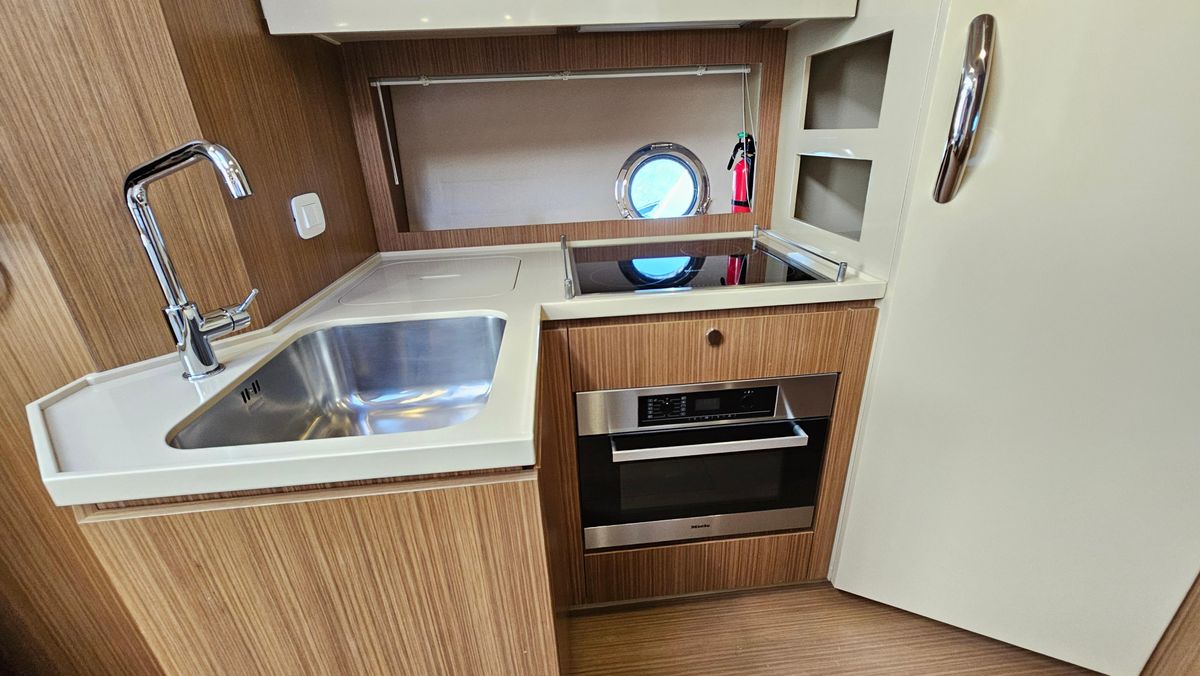 2015 Azimut 50 
