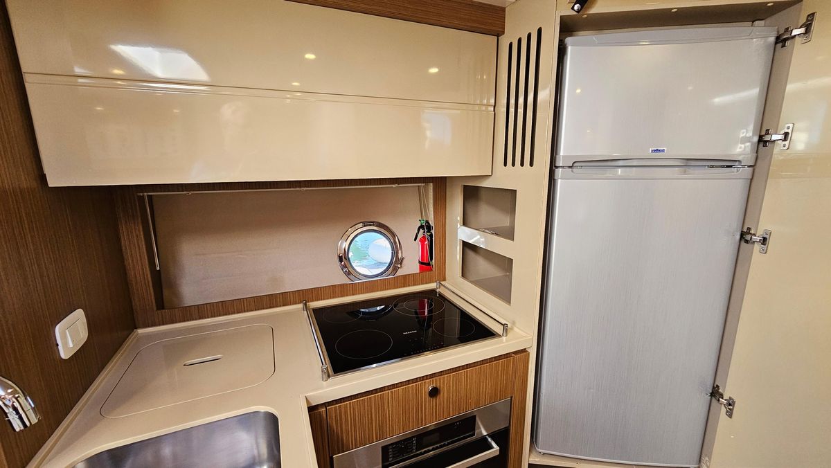 2015 Azimut 50 