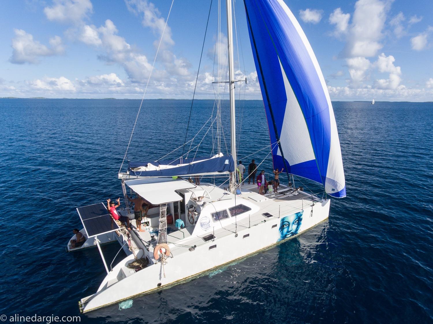 catamaran punch 1250