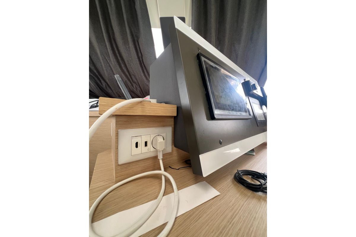 2019 Fountaine Pajot 49 