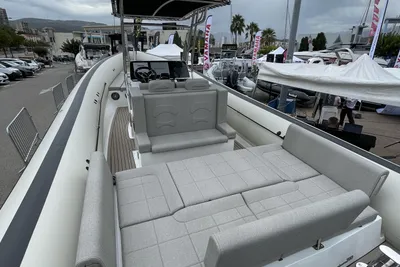 2024 Sea Water phantom 300