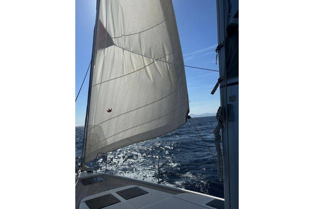 2019 Bavaria 46 