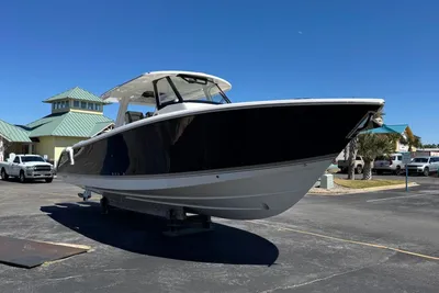 Pursuit S 358