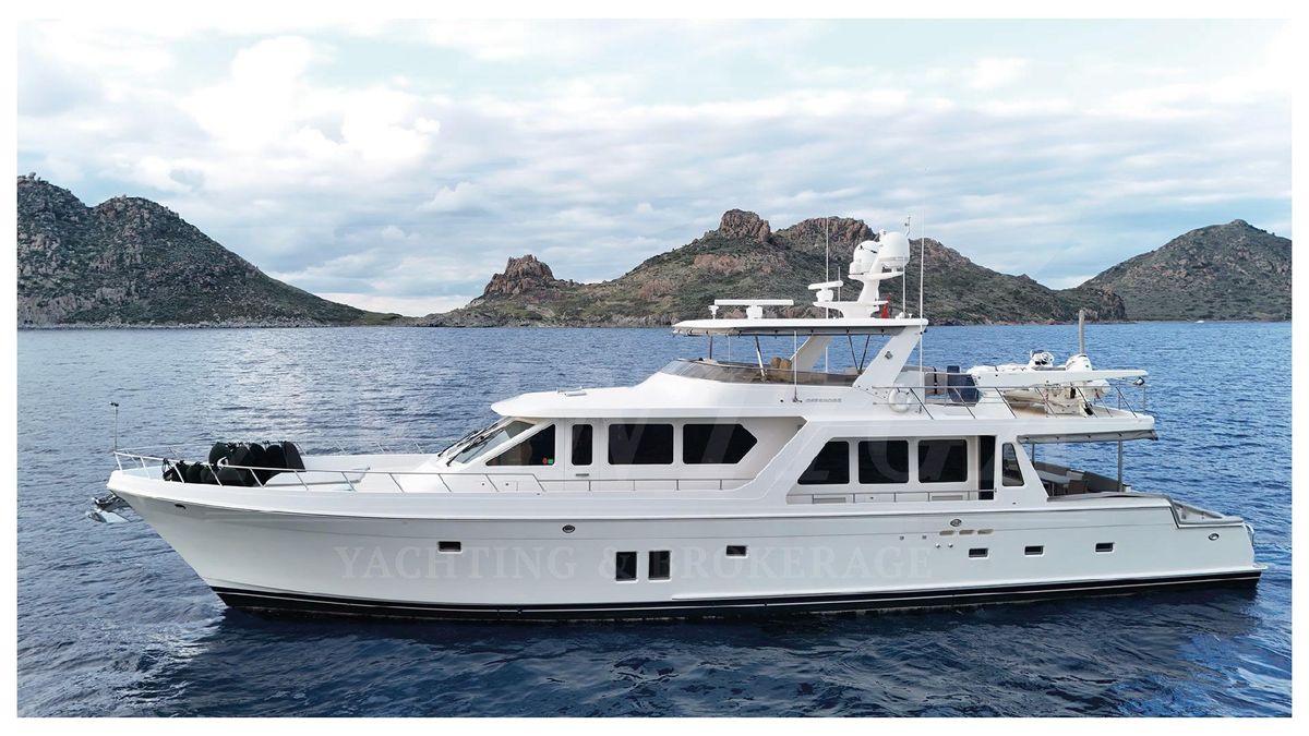 2017 Offshore Yachts 79 