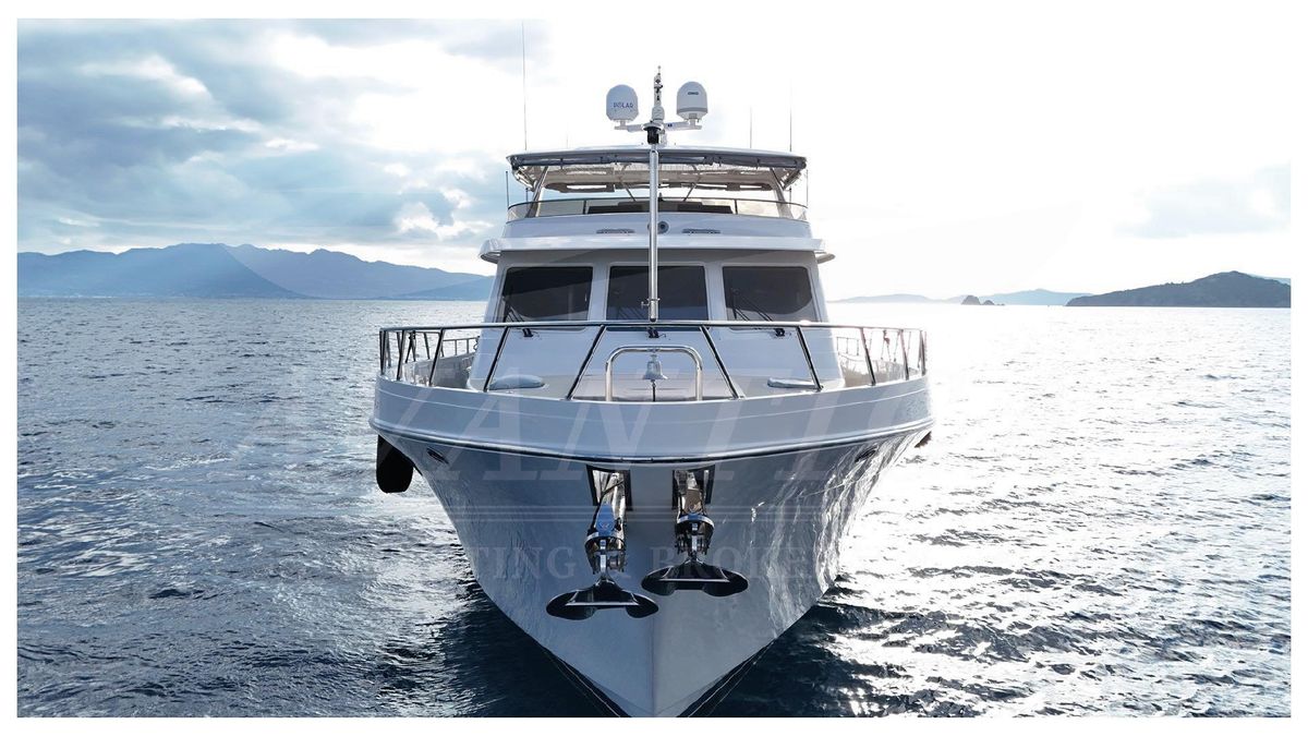 2017 Offshore Yachts 79 