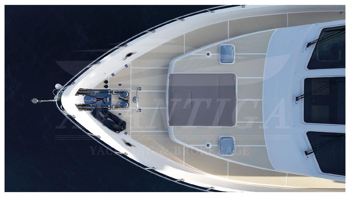2017 Offshore Yachts 79 
