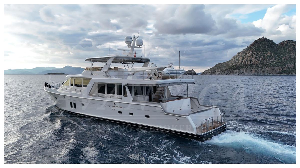 2017 Offshore Yachts 79 
