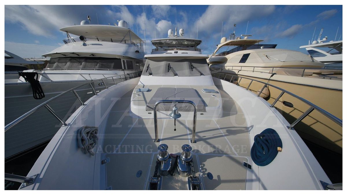 2017 Offshore Yachts 79 