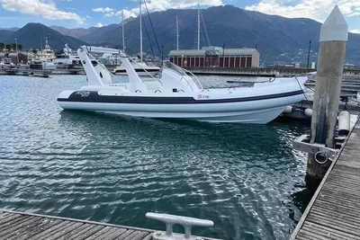 2022 Aqua S715