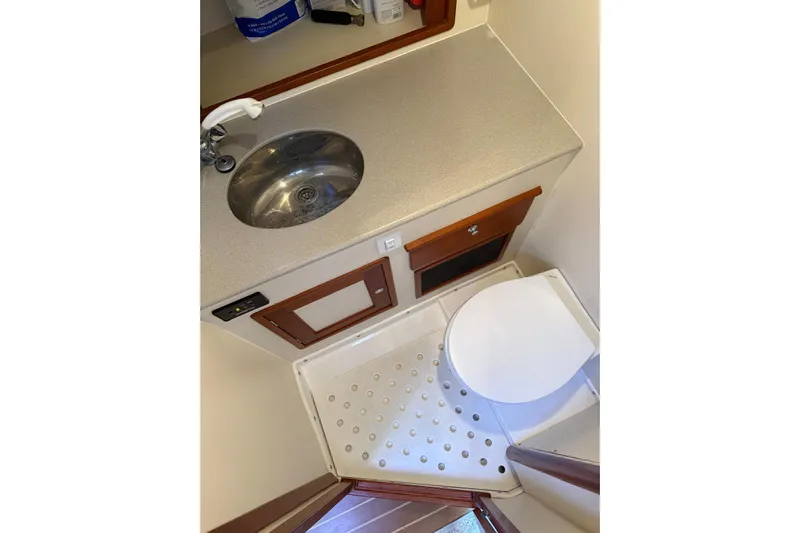 Lark Yacht Photos Pics Little Harbor Whisper Jet 34 (2000) boat bathroom with sink and toilet.