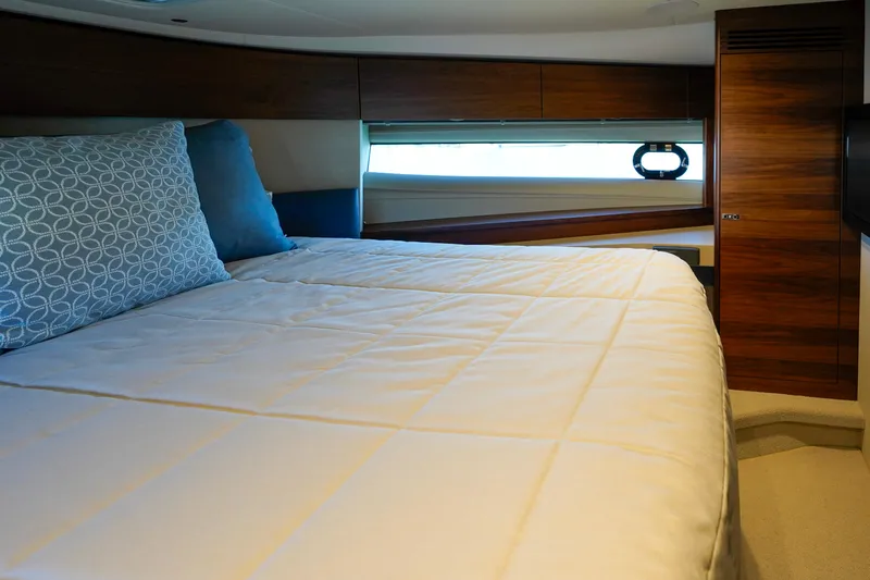 Making Time Yacht Photos Pics 2021 Princess F50- MAKING TIME- Master Stateroom