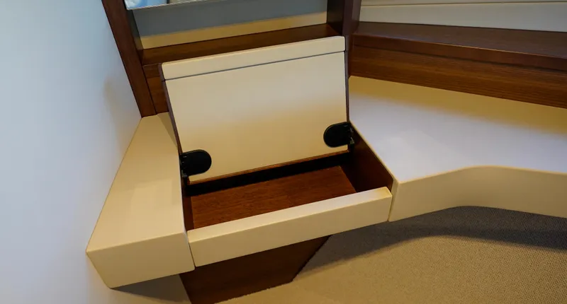 Making Time Yacht Photos Pics 2021 Princess F50- MAKING TIME- Master Stateroom