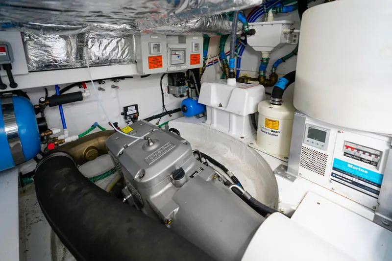 Making Time Yacht Photos Pics 2021 Princess F50- MAKING TIME- Engine room