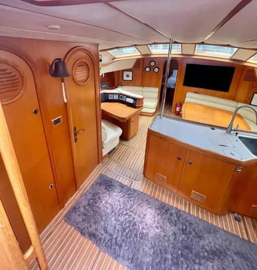 Tenacious Yacht Photos Pics 