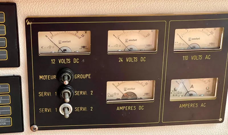 Tenacious Yacht Photos Pics 