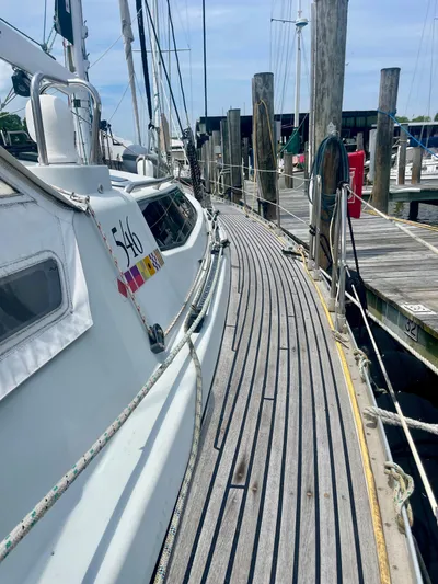 Tenacious Yacht Photos Pics 