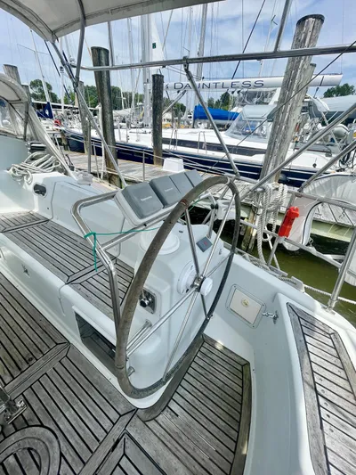 Tenacious Yacht Photos Pics 