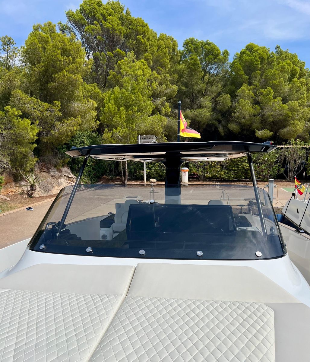 2024 Solaris Power 44 