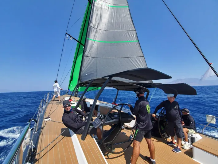 Storm Of London Yacht Photos Pics ICE70