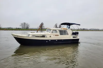 1984 Crowncruiser 1000 GSAK