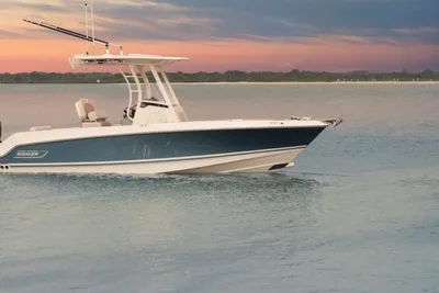 Boston Whaler 230 Outrage