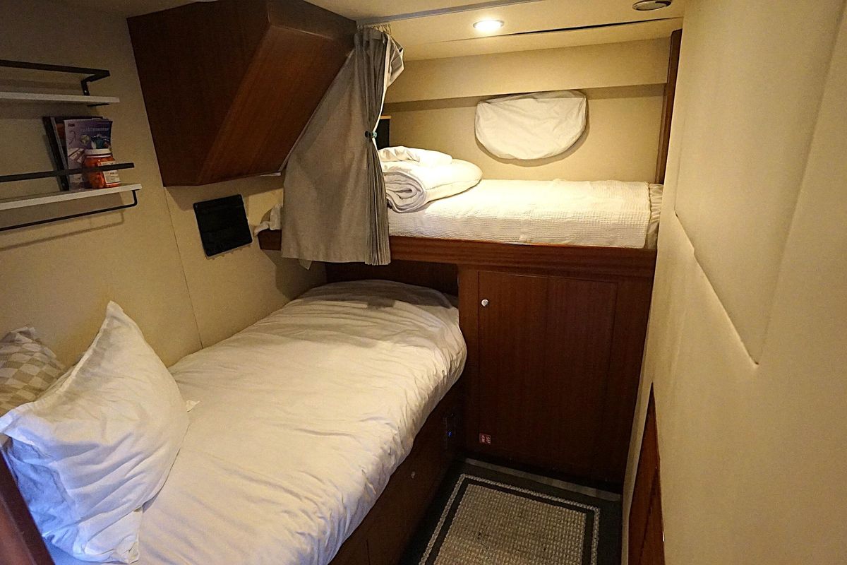 2008 Ocean Alexander 102 