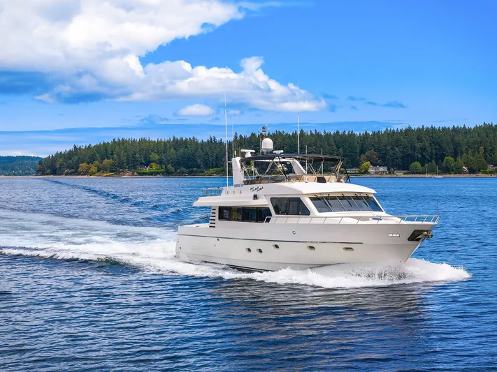 Que Sa-rah Sa-rah Yacht Photos Pics Running