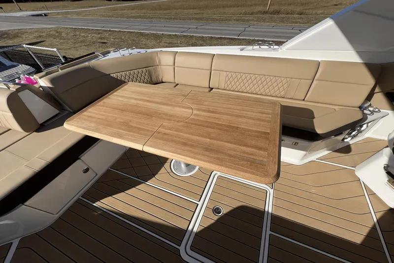 Slx 400 Yacht Photos Pics 