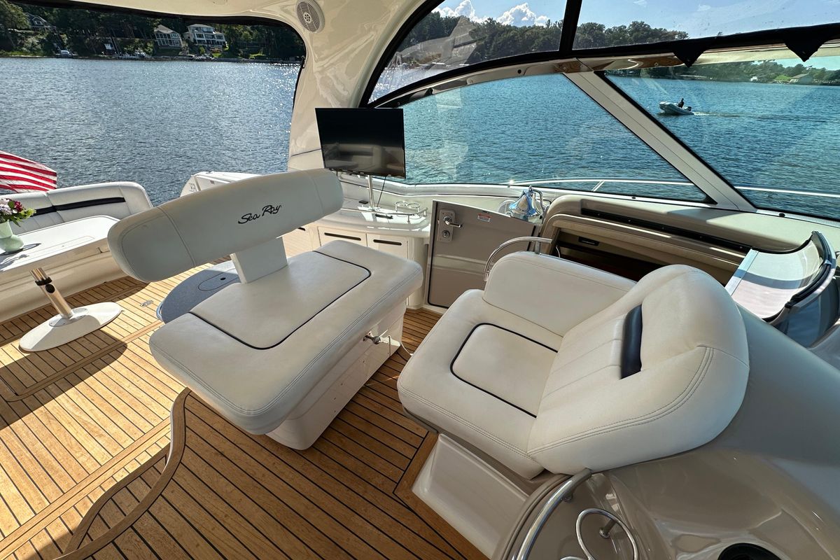 2006 Sea Ray 52 