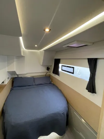  Yacht Photos Pics 2018 Fountaine Pajot MY 37 cabin with modern design and cozy bedding.