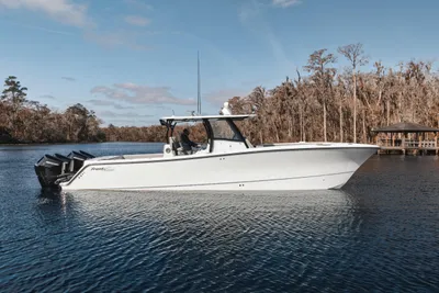 Front Runner 37' Catamaran