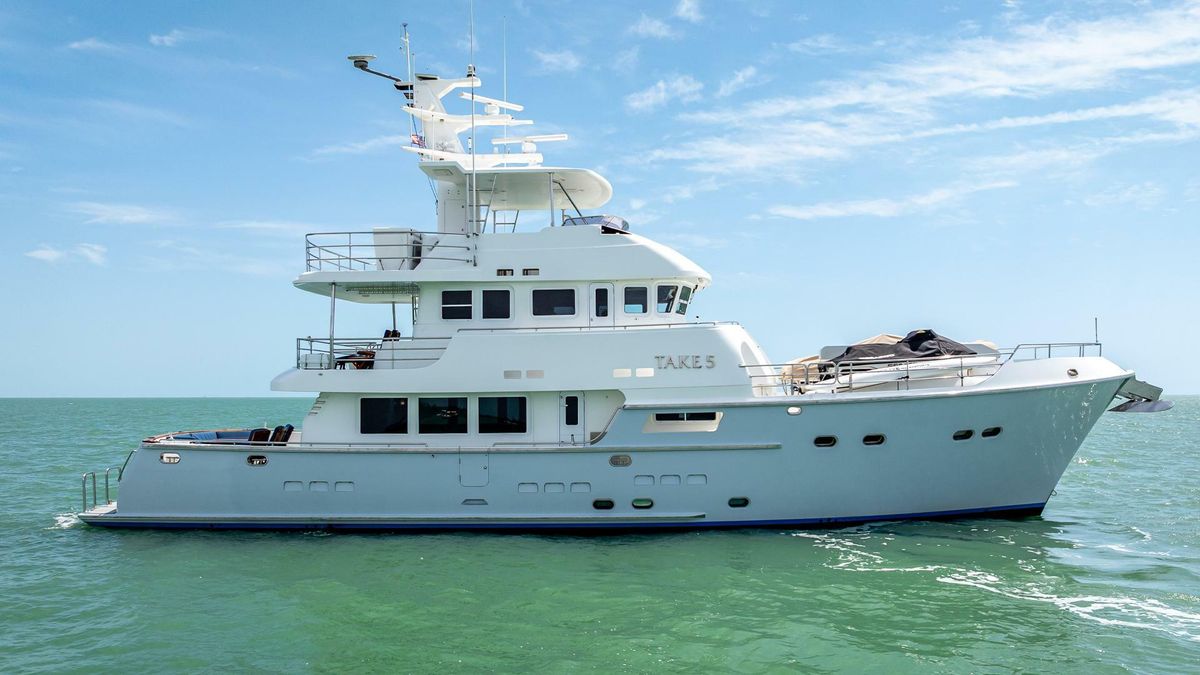 2009 Nordhavn 76 