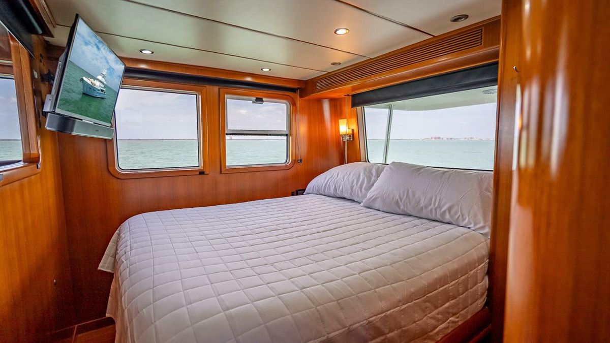 2009 Nordhavn 76 