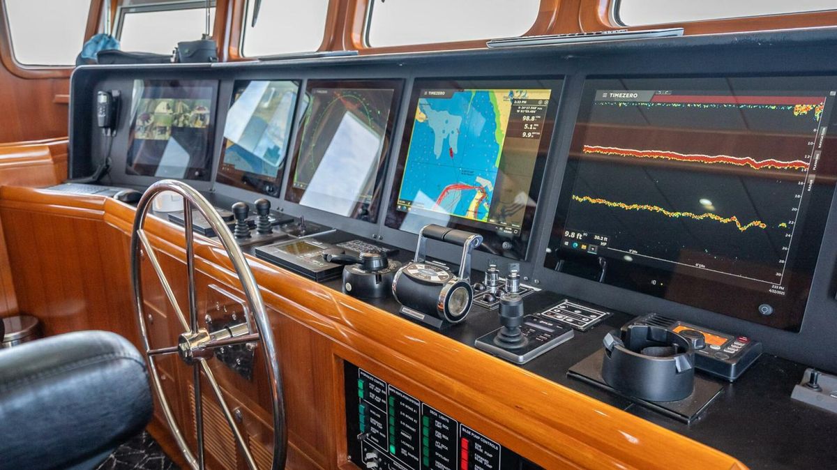 2009 Nordhavn 76 