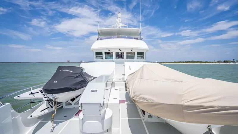 Take 5 Yacht Photos Pics 