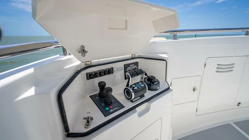 Take 5 Yacht Photos Pics 