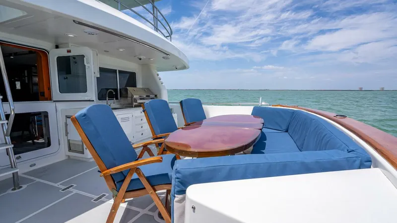 Take 5 Yacht Photos Pics 