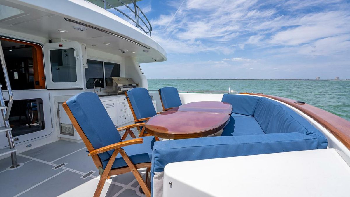 2009 Nordhavn 76 