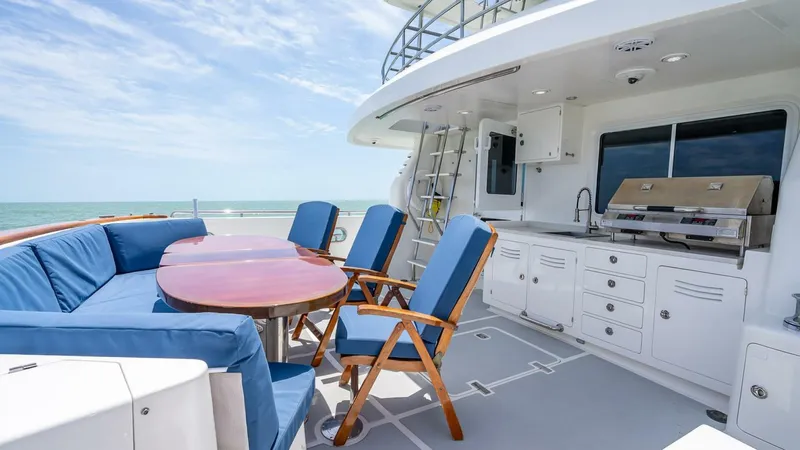 Take 5 Yacht Photos Pics 