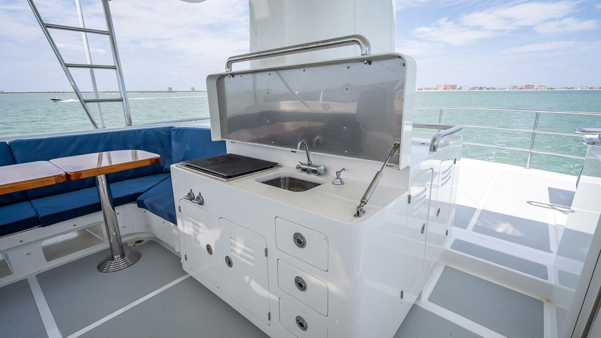 2009 Nordhavn 76 