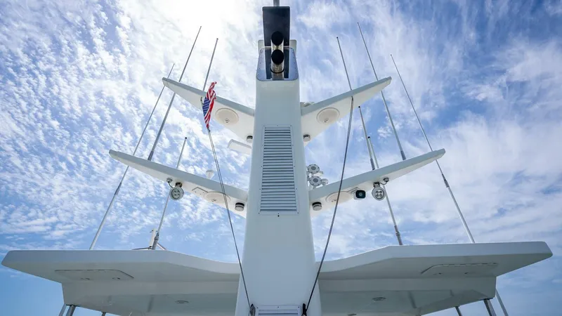 Take 5 Yacht Photos Pics 