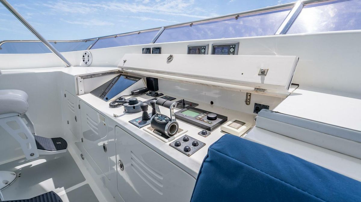 2009 Nordhavn 76 
