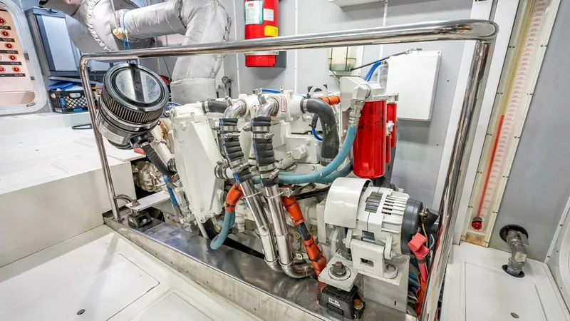 Take 5 Yacht Photos Pics 