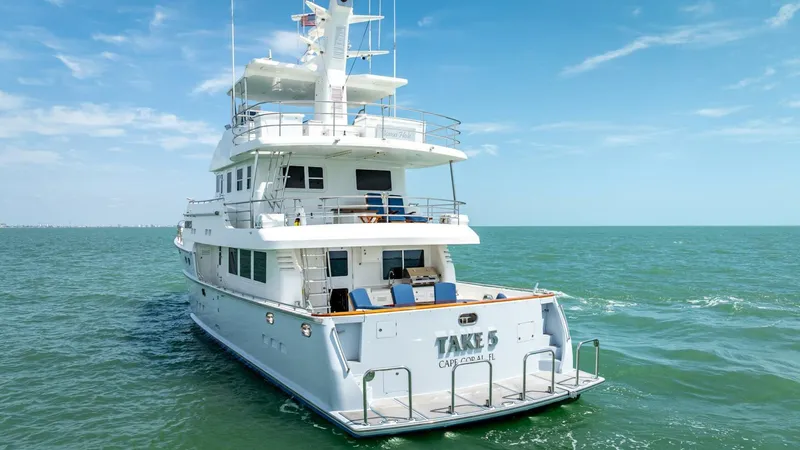 Take 5 Yacht Photos Pics 