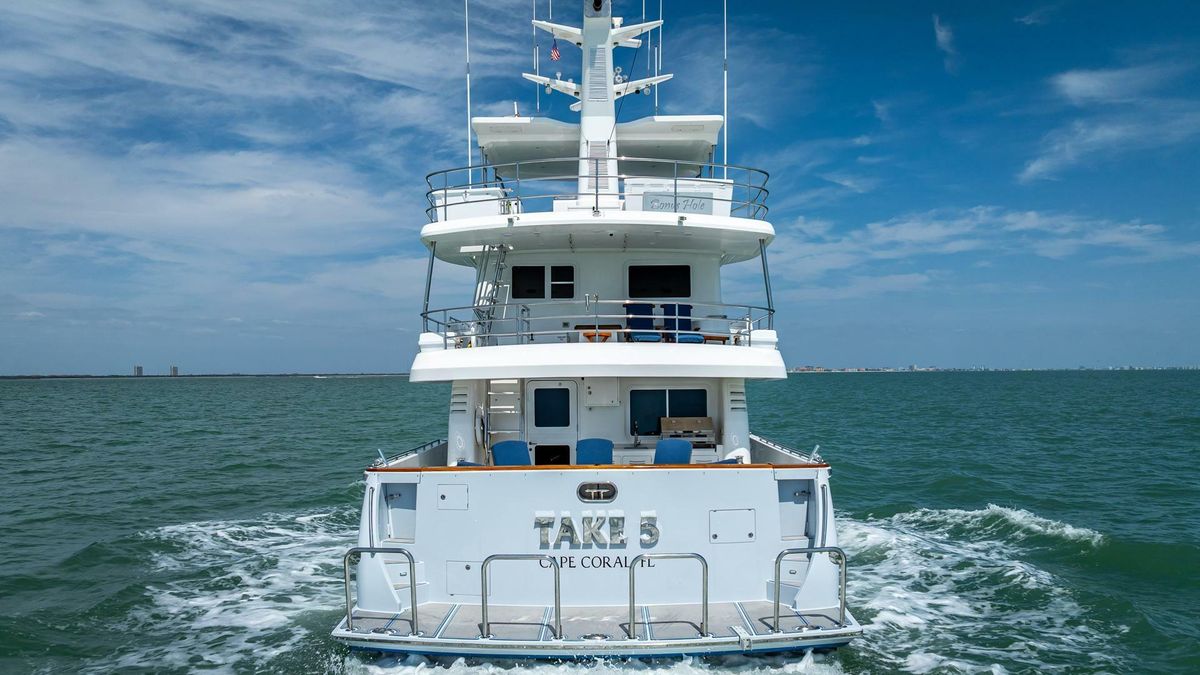 2009 Nordhavn 76 