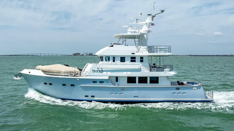 Take 5 Yacht Photos Pics 