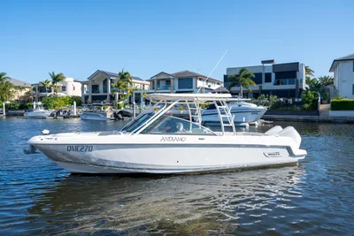 Boston Whaler 270 Vantage